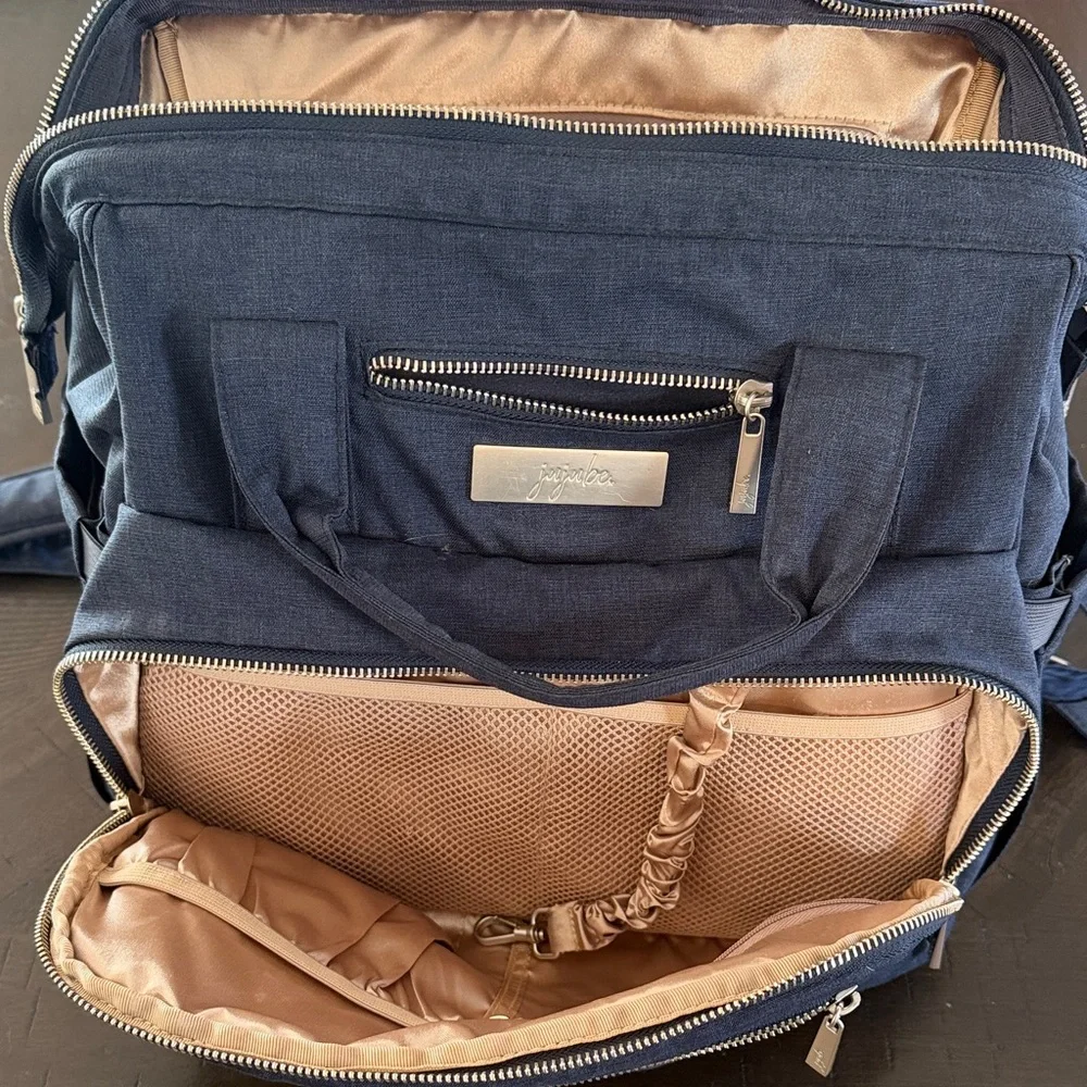 Ju-Ju-Be Navy and Tan Baby Bag